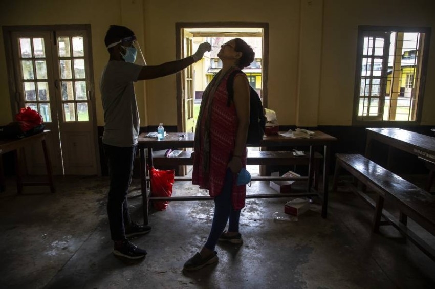 الهند قد تواجه موجة تفشٍ ثالثة لفيروس كورونا