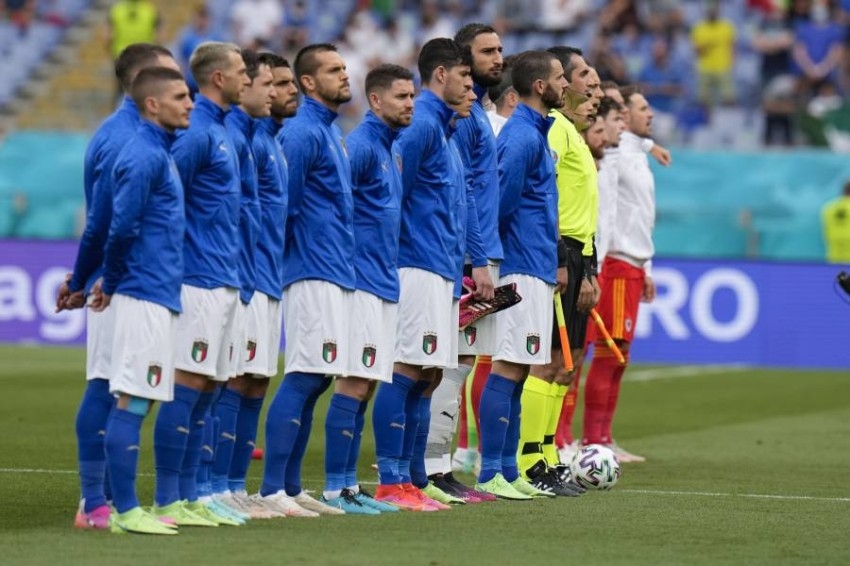 اتحاد الكرة الإيطالي يرفض الانتقادات الموجهة للاعبي المنتخب
