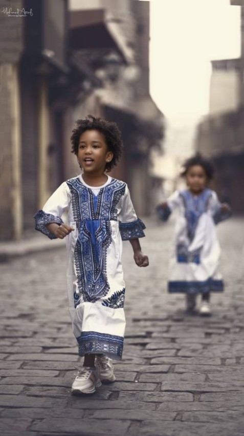 «نوبيا»...حكاية تؤام مع تصميم ملابس نوبية أفريقية بلمسة عصرية