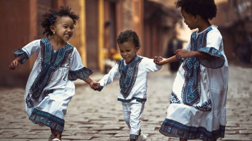 «نوبيا»...حكاية تؤام مع تصميم ملابس نوبية أفريقية بلمسة عصرية