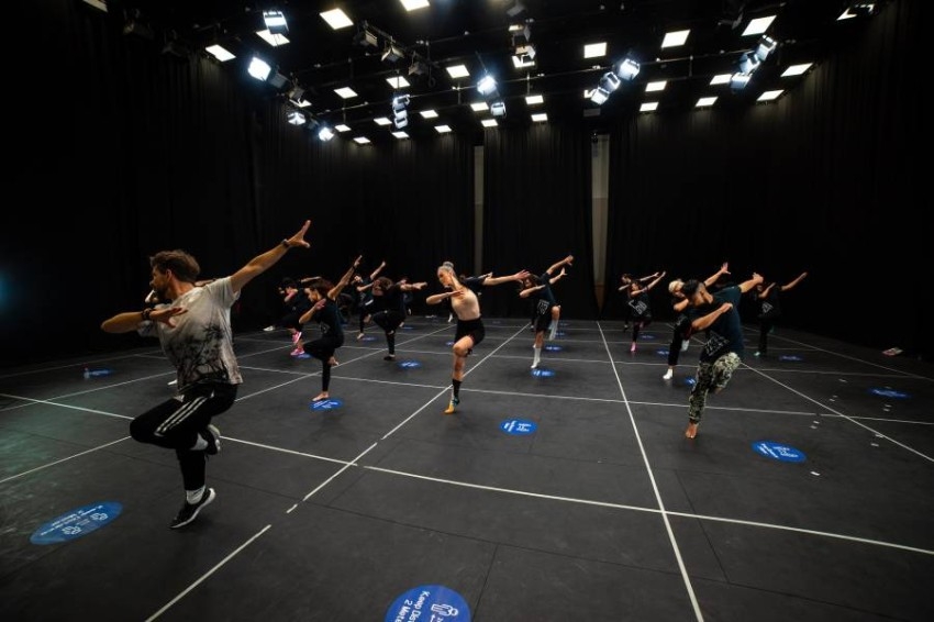 أكاديمية الشارقة للفنون تطرح دبلوم تريني في الرقص الحديث