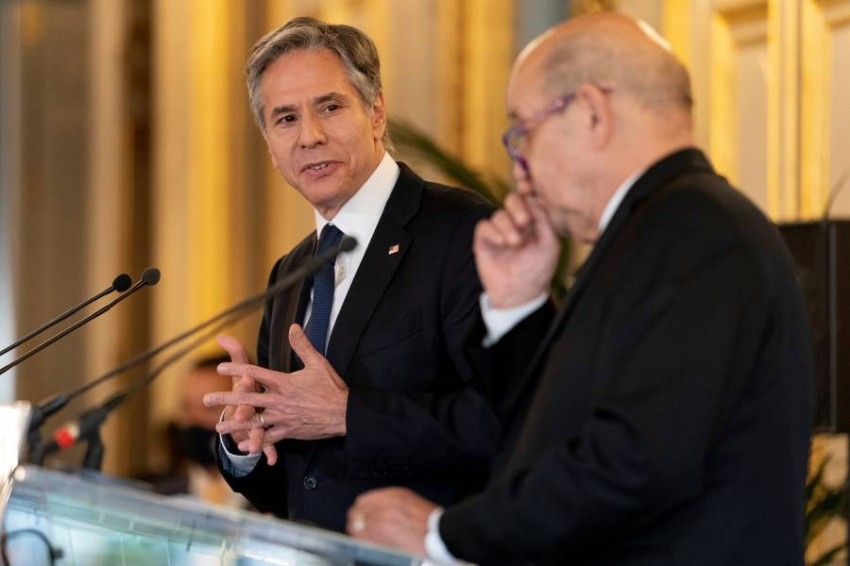 تحرك أمريكي - فرنسي للضغط على «المسؤولين عن أزمة لبنان»