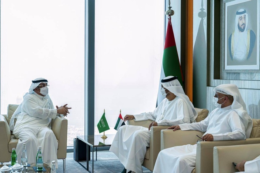 سلطان الجابر يبحث مع السعودية تعزيز العلاقات بمجالات الطاقة والصناعة والتكنولوجيا