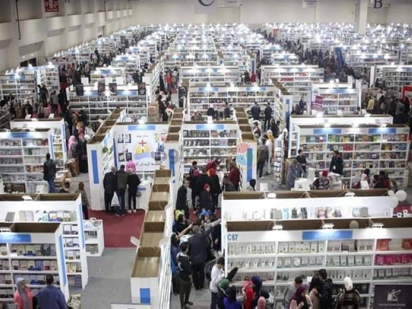 تزوير الكتب في مصر يثير قلق الكتّاب ودور النشر.. والحل في العقوبات الرادعة