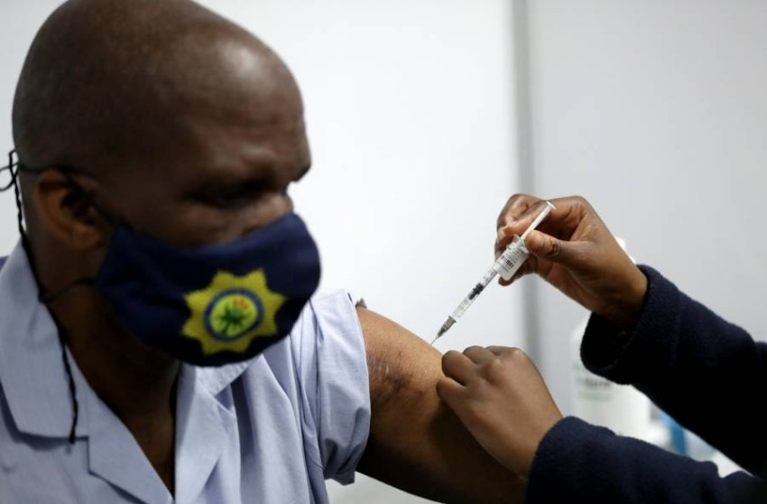تطعيم 1% فقط من سكان أفريقيا ضد كورونا وسط الموجة الثالثة