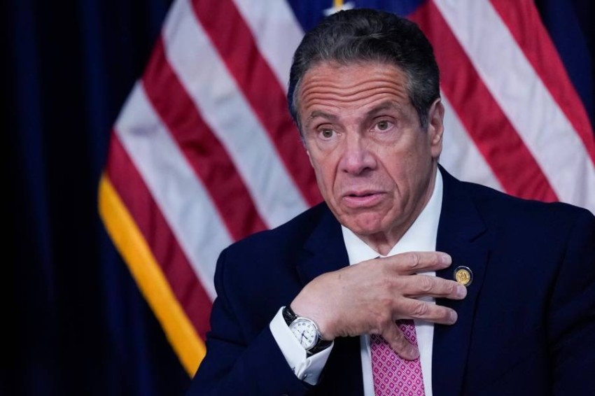 استجواب حاكم نيويورك بشأن ادعاءات بالتحرش