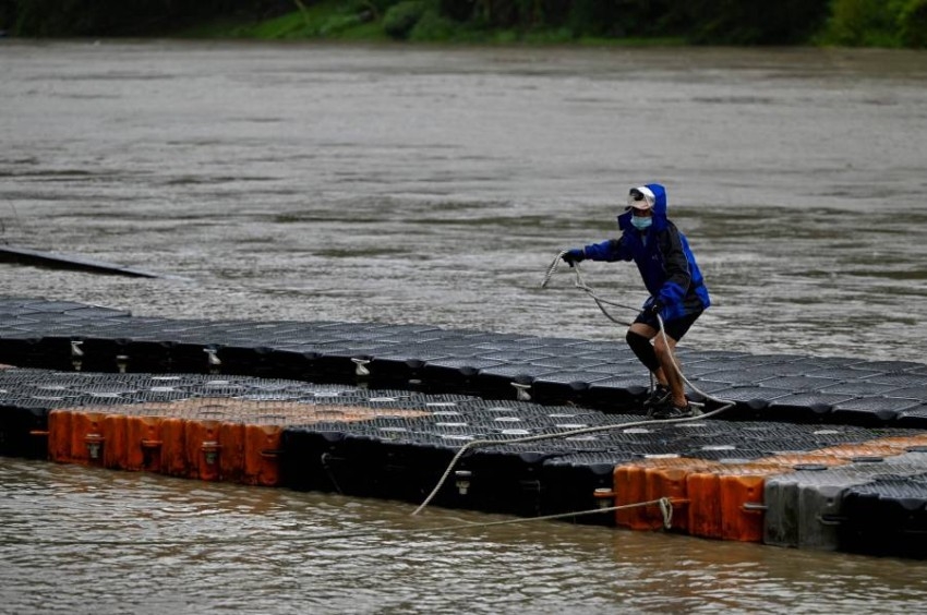 الصين تلغي رحلات جوية وتحرك السفن مع اقتراب الإعصار «إن- فا»