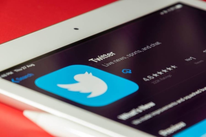 تويتر تخصص مكافآت لكشف مواضع التحيز في خوارزمياتها
