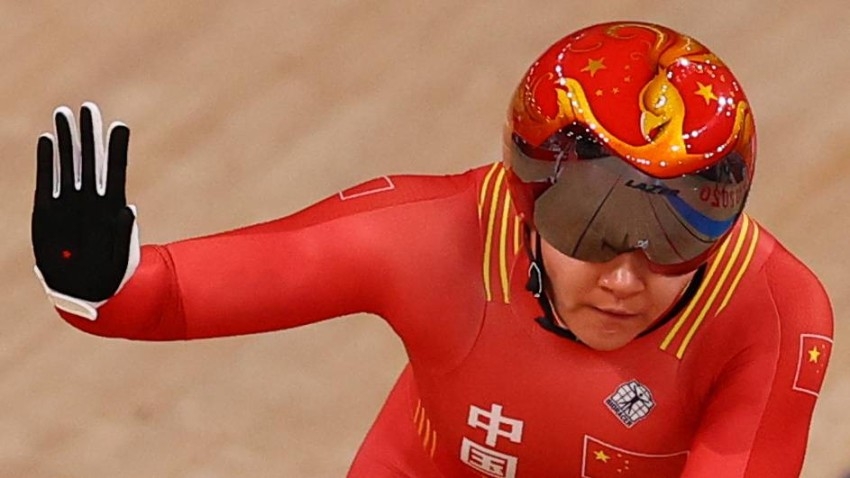 الصين تسجل رقماً عالمياً في سباق السرعة لدراجات فرق السيدات