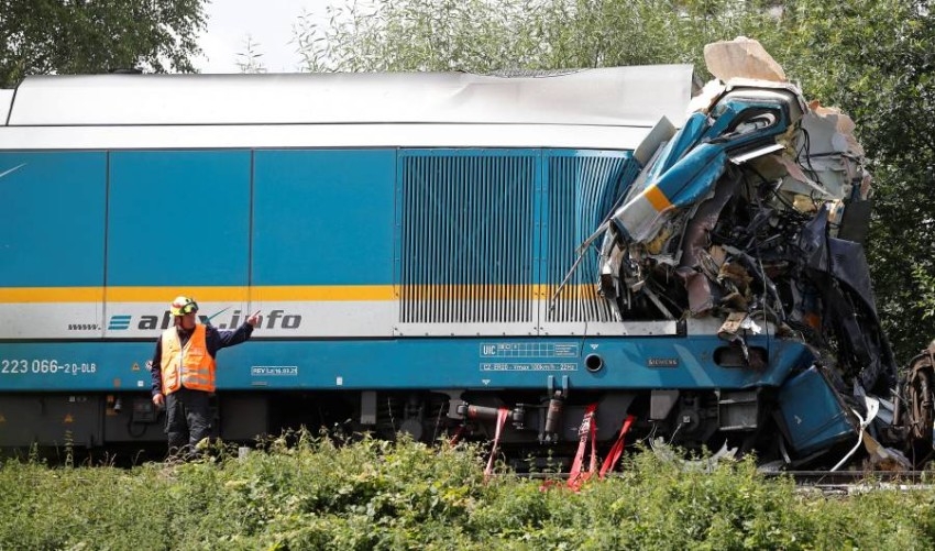 مقتل 3 في تصادم قطارين بجمهورية التشيك