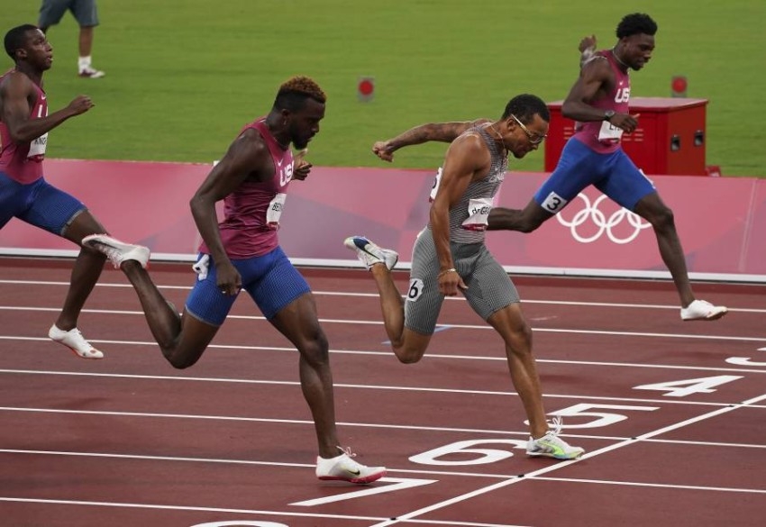 دي غراسي يفوز بذهبية سباق 200 متر