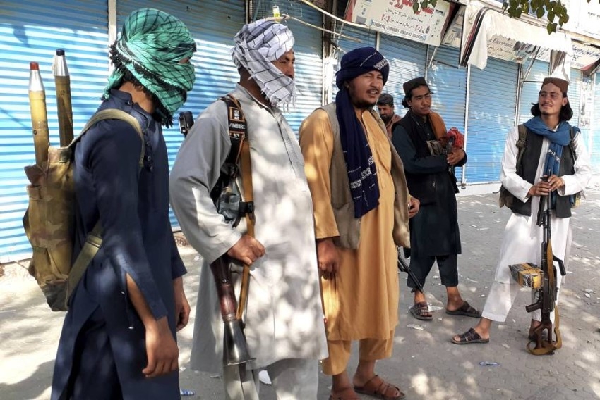 طالبان تحكم قبضتها على شمال أفغانستان.. وتتطلع إلى مزار الشريف