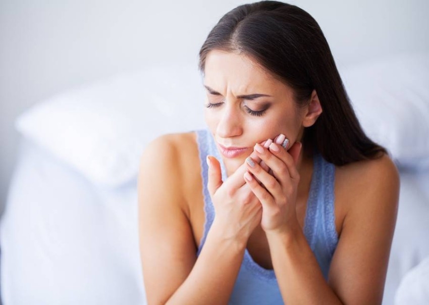 علاجات منزلية لآلام الأسنان المزعجة
