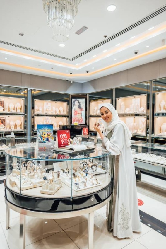 مفاجآت صيف دبي تقدم أحدث صيحات الموضة