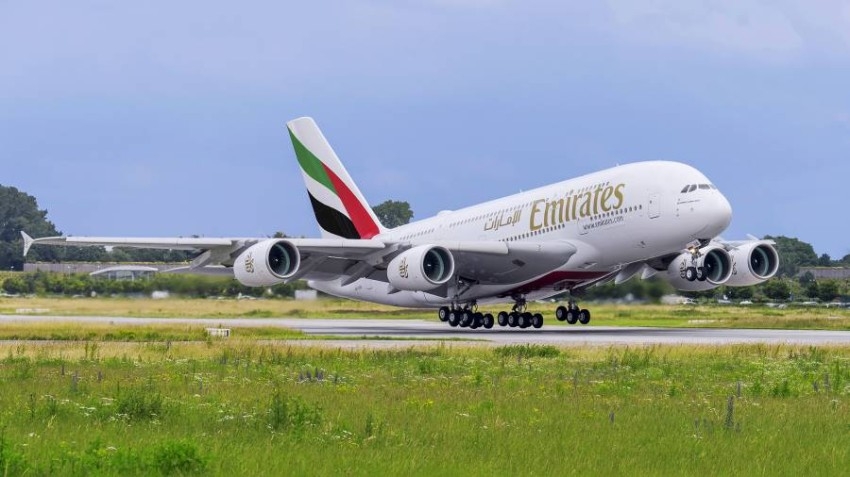 «طيران الإمارات» توسع عملياتها إلى جنوب أفريقيا