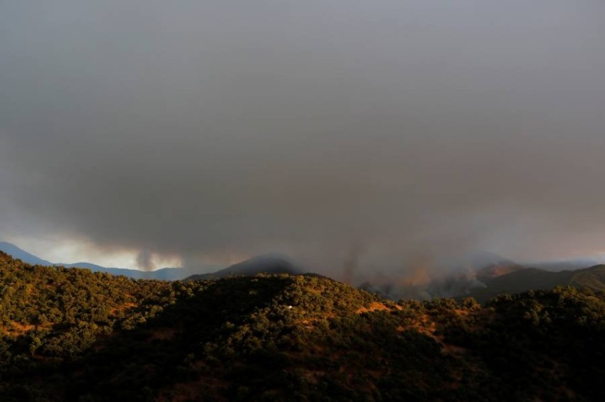 حريق غابات يستعر لليوم الخامس في إسبانيا وأوامر بإجلاء المزيد من السكان
