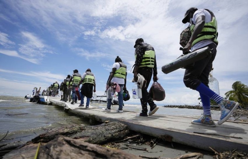 واشنطن: مواطنون كولومبيون يُهربون آلاف الكيلوجرامات من الكوكايين 
بغواصات