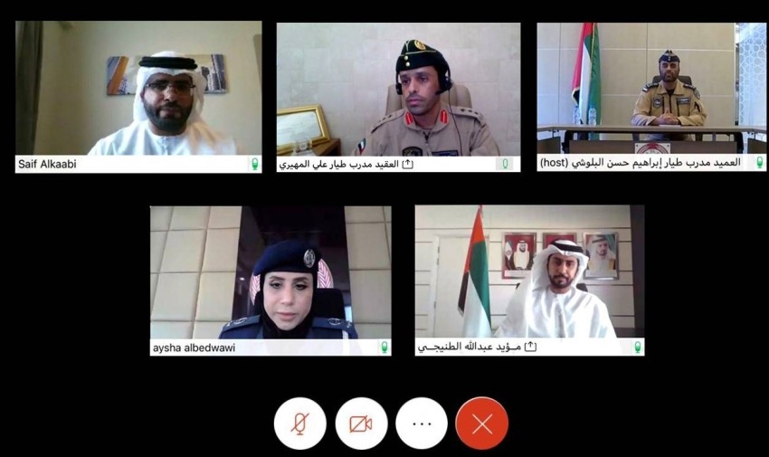 شرطة أبوظبي تنظم ملتقى افتراضياً حول تأثير «كوفيد-19» على العمليات الجوية
