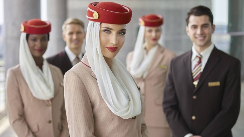 طيران الإمارات توظف 3000 مضيف جوي و500 في خدمات المطار خلال 6 أشهر