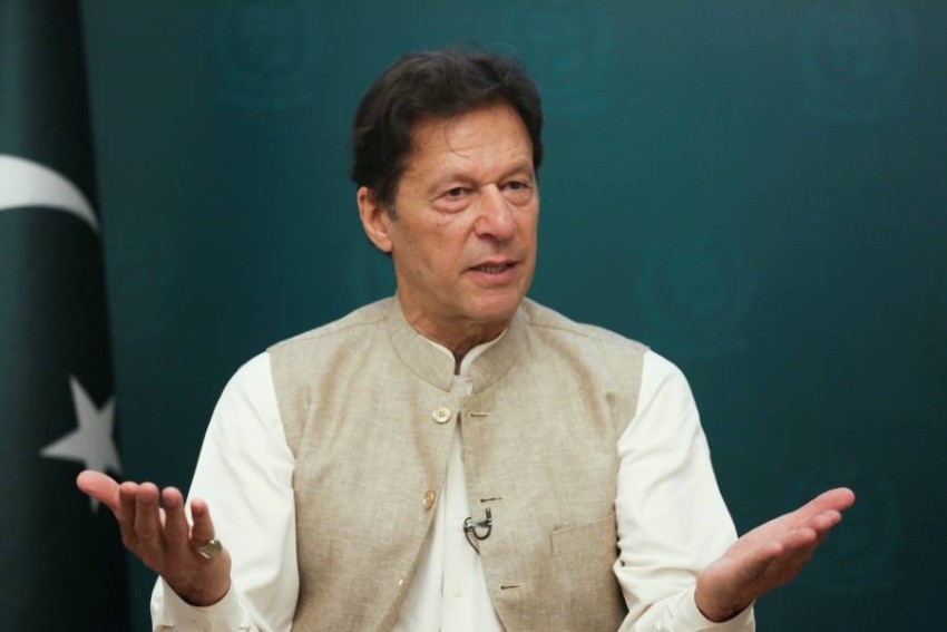 رئيس وزراء باكستان يدعو طالبان لتشكيل حكومة شاملة