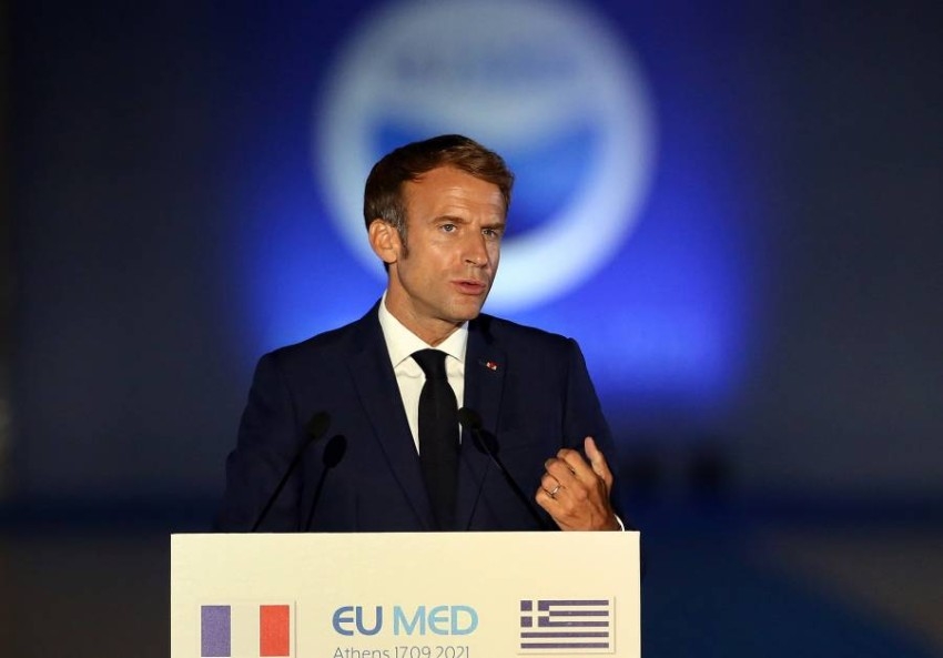 الرئيس الفرنسي سيناقش مع بايدن أزمة الغواصات