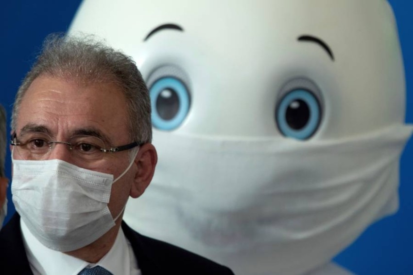 إصابة وزير الصحة البرازيلي بفيروس كورونا أثناء تواجده في نيويورك