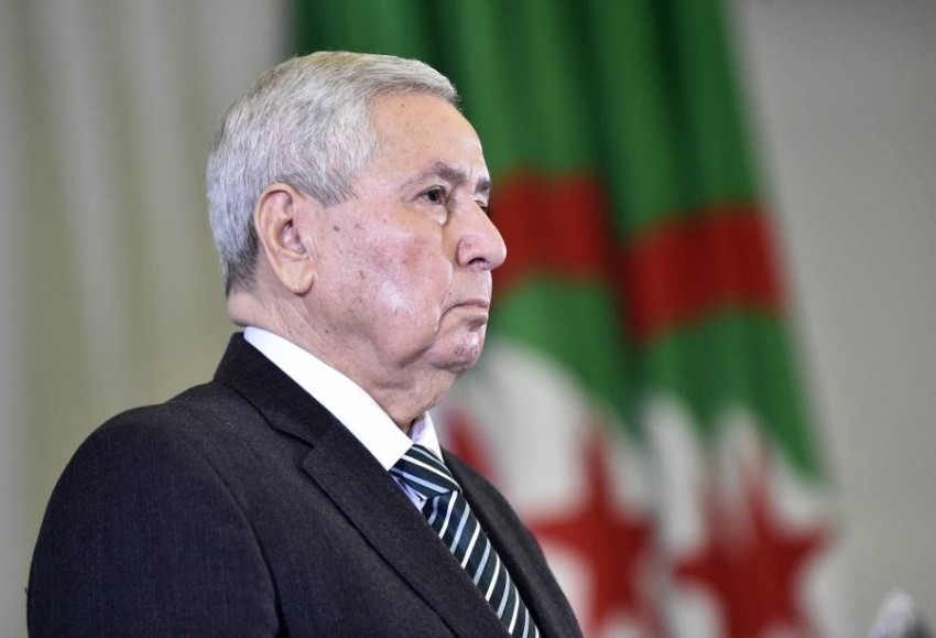 وفاة رئيس الدولة الجزائري السابق عبدالقادر بن صالح