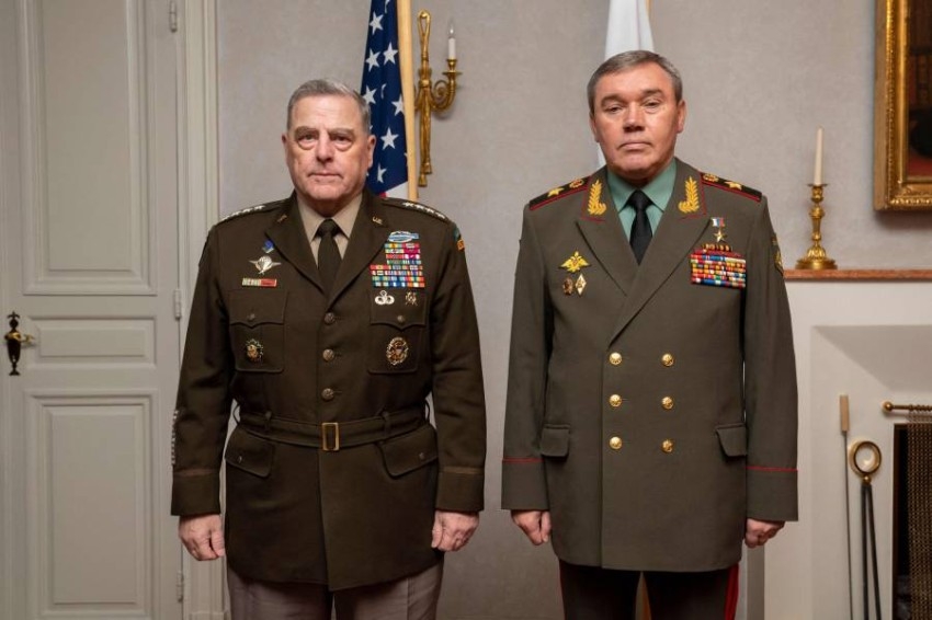 اجتماع لـ6 ساعات بين قائدي الجيشين الروسي والأمريكي