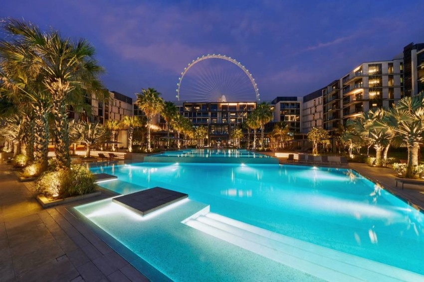 «تليغراف»: دبي موطن لأجمل حمامات السباحة الفندقية في العالم