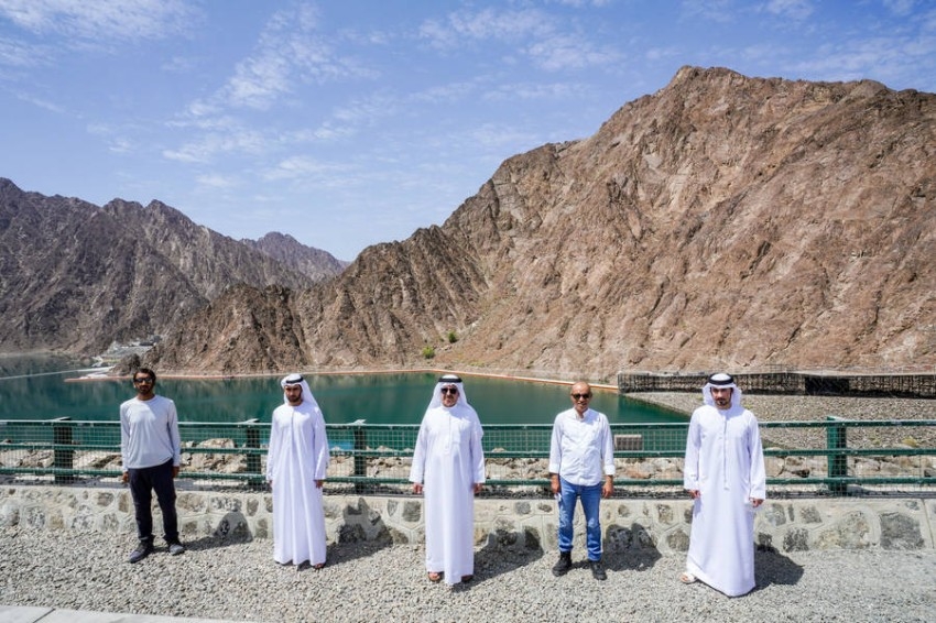 سعيد الطاير يتفقد موقع «قمة دبي الجبلية» و«شلالات حتا المستدامة»