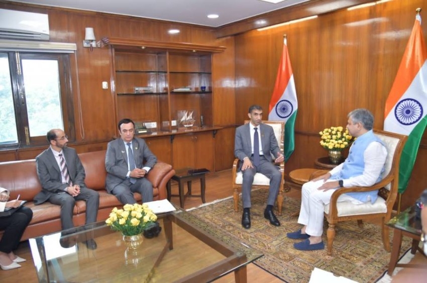 «الزيودي» يناقش وزراء بالهند سبل تنمية العلاقات الاقتصادية