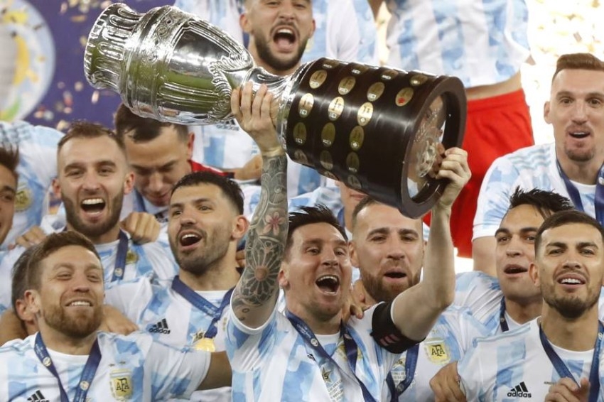 منتخب الأرجنتين يلاقي بطل أوروبا " منتخب ايطاليا " في يونيو المقبل