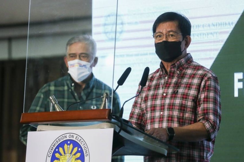 نجل الرئيس الفلبيني ماركوس وقائد سابق للشرطة يترشحان للانتخابات الرئاسية