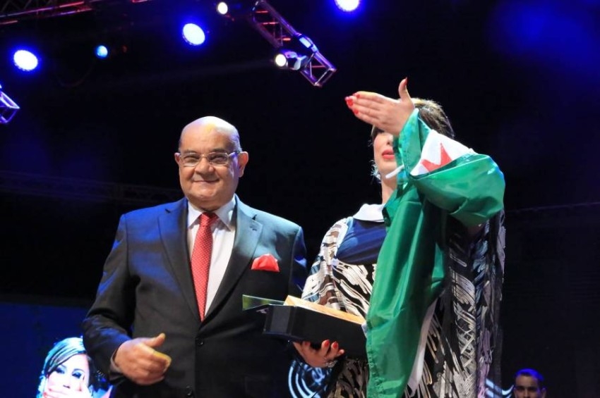 وفاة عميد الأغنية البدوية الجزائري رابح درياسة