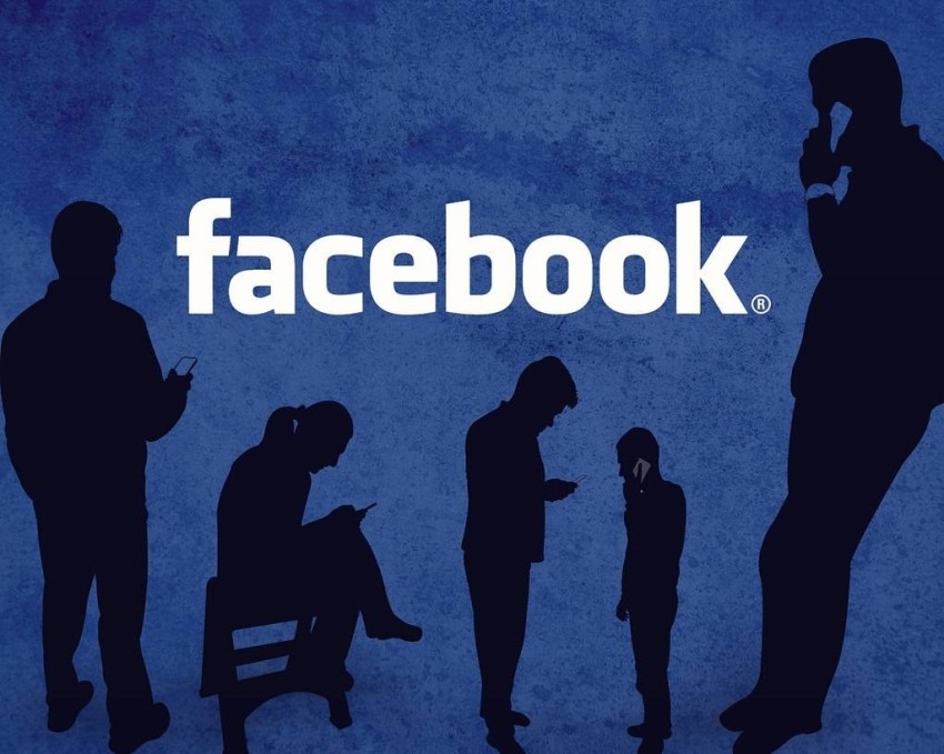 «فيسبوك» تحظر مطوراً بسبب أداة تحكم