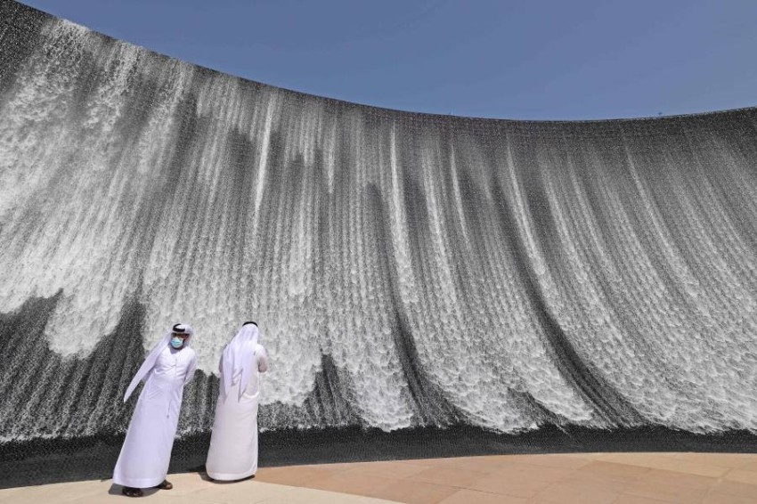 شلالات إكسبو 2020 دبي ... تحدي الجاذبية ومعلم يجذب الزوار
