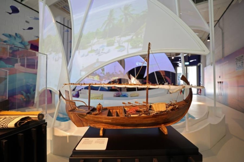 قوارب وبحر بجناح المالديف في إكسبو 2020 دبي