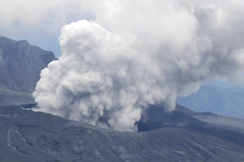 ثوران بركان جبل «أسو» في اليابان