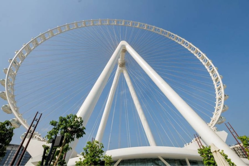 أحمد بن محمد يفتتح «عين دبي» لتعزيز البنية التحتية السياحية
