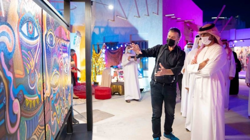 عمار النعيمي يشهد انطلاق فعاليات «المربعة للفنون»