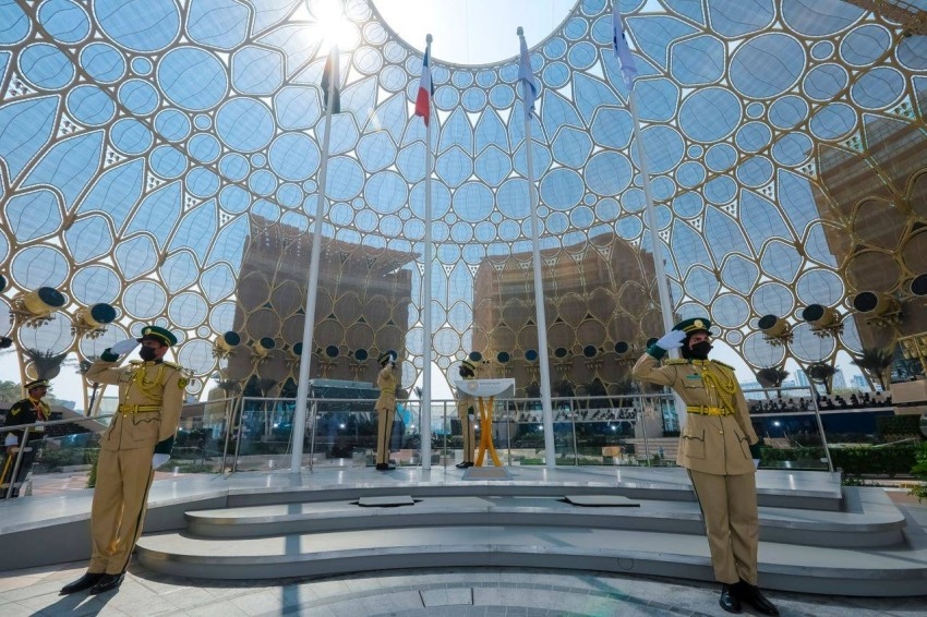 مُرشحو أكاديمية شرطة دبي يخطفون الأنظار في إكسبو 2020