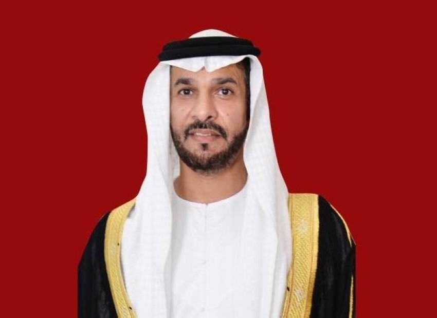 خليفة بن محمد: يوم العلم مناسبة وطنية للعمل من أجل المستقبل
