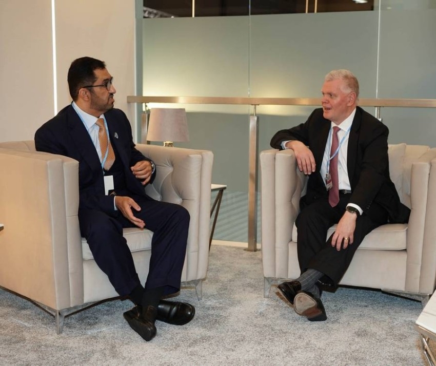 سلطان الجابر يبحث مع رئيس مجموعة HSBC تعزيز الاستثمارات في التنمية المستدامة