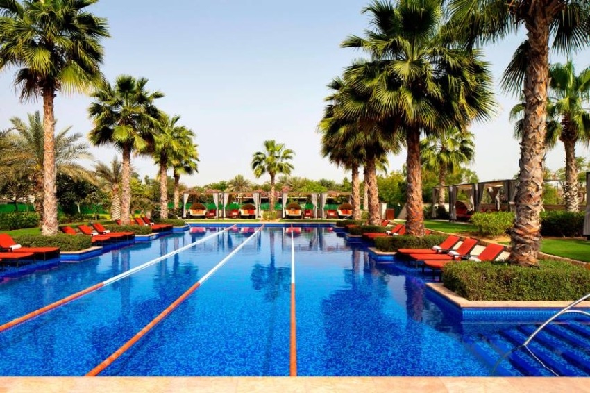 منتجعات وفنادق في الإمارات لعطلات رومانسية في نوفمبر