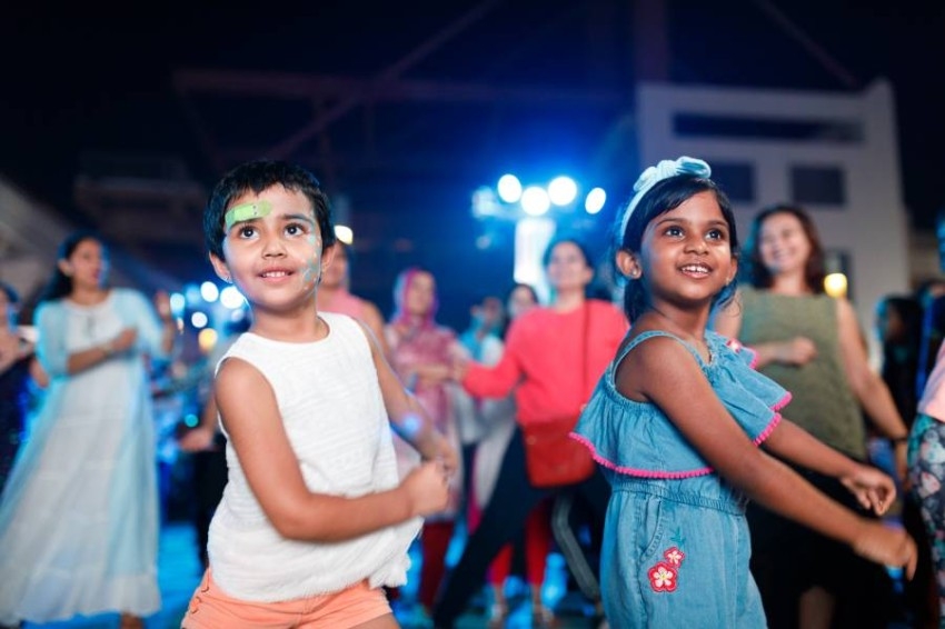 جناح الهند يواكب «ديوالي» بفعاليات استعراضية وموسيقية ضخمة