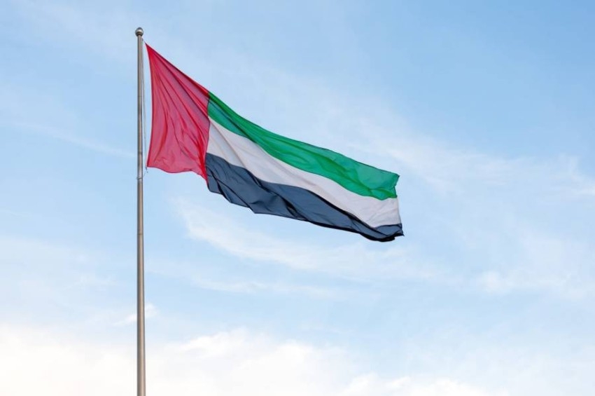 علم الإمارات.. 4 ألوان ترمز للوحدة والسيادة والمصير
