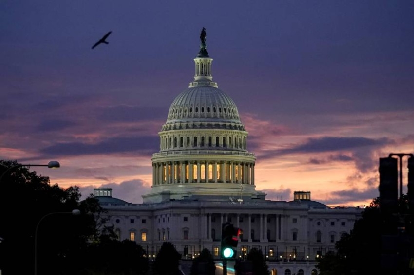 «شبح نوفمبر 2010».. هل يمنح الكونغرس المليارات للأغنياء على حساب الطبقة المتوسطة؟