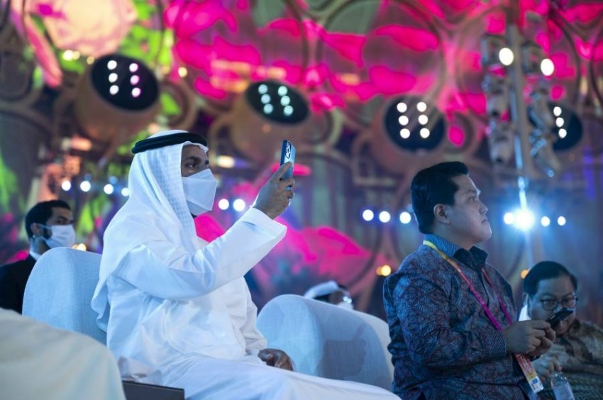 محمد بن زايد يشهد الاحتفال باليوم الوطني الإندونيسي في إكسبو بحضور الرئيس ويدودو