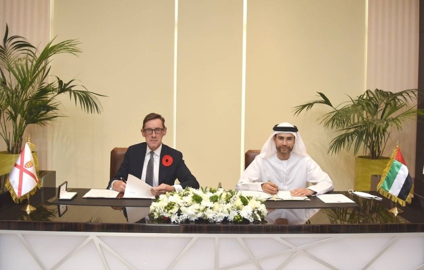 الإمارات توقع على اتفاقية لتشجيع الاستثمارات مع حكومة جيرسي