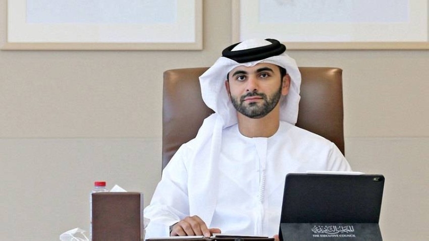 منصور بن محمد يهنئ أسرة الكريكت في دبي بالنجاح الكبير في تنظيم المونديال